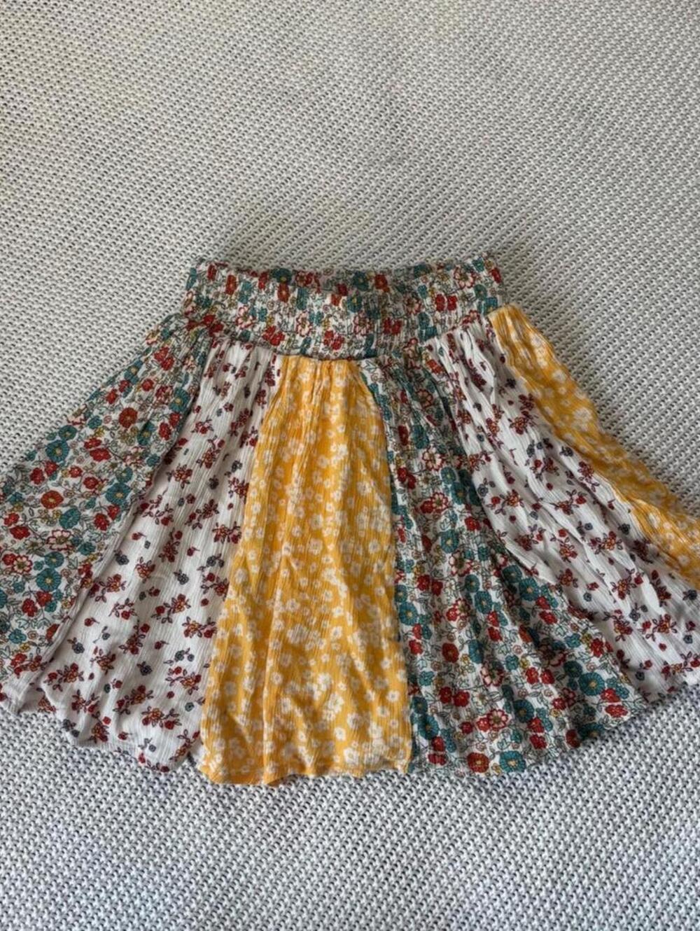floral patchwork boho skirt if it were me sz xs shabby chic